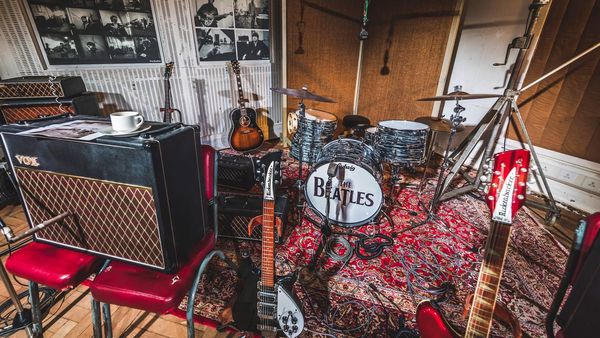 Tras las puertas de Abbey Road, el histórico templo de la música