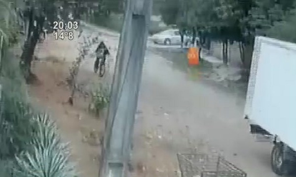 Violentos asaltantes atacaron a un trabajador en Luque - SNT