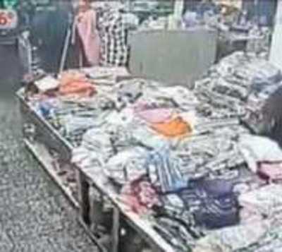 Descuidistas en acción en Mercado 4 - Paraguay.com