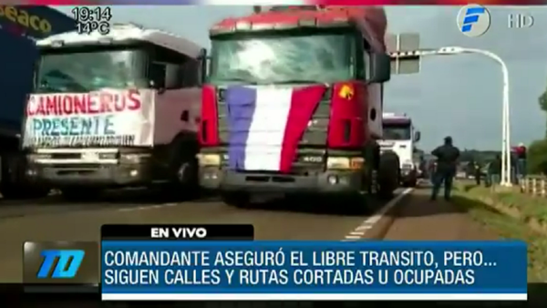 Conflicto con camioneros sigue en las rutas