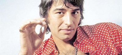 Sandro revive en un nuevo disco: Tengo una historia así