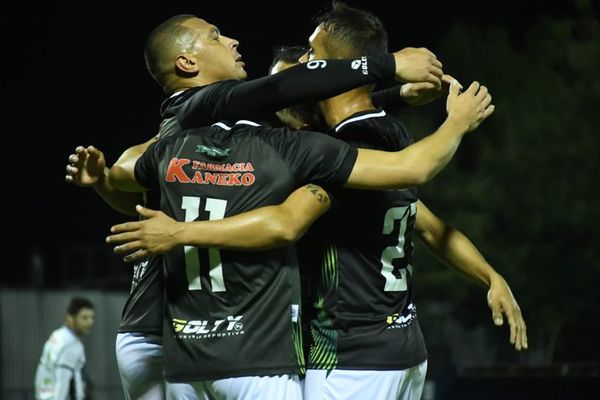 Hayes y Rubio Ñu, clasificados - Fútbol - ABC Color