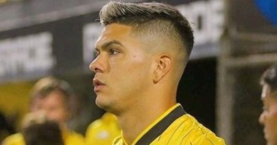 La Nación / Busca al sustituto de Fernández C.