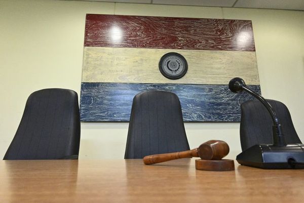 Sentencia para OGD saldría recién a las 06:00, tras 18 horas de debate y sospechas de “aprietes y aflojes” - Nacionales - ABC Color