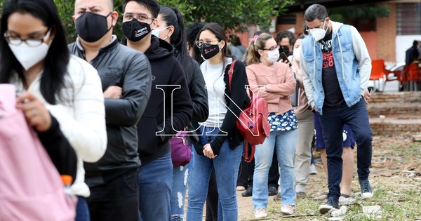 La Nación / COVID-19: registran tendencia decreciente por 8 semanas consecutivas