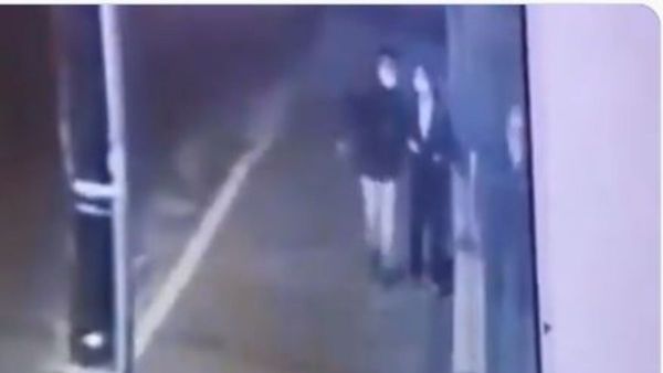 Acoso callejero: joven fue manoseada mientras esperaba micro