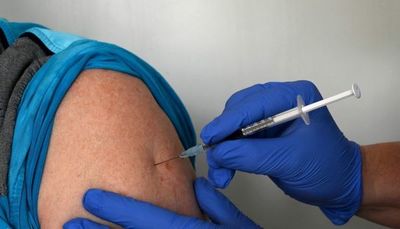 Covid-19: enfermera alemana niega haber inoculado solución salina en lugar de vacuna - Mundo - ABC Color