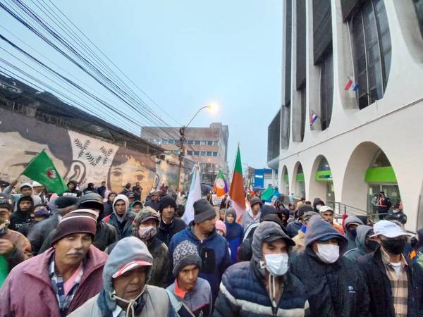 Campesinos e indígenas logran principio de acuerdo con el Gobierno | OnLivePy