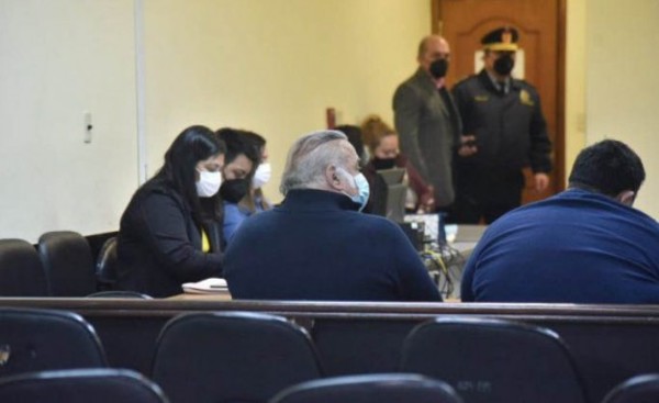 Corrupto Óscar González Daher y su hijo son condenados 7 y 8 años