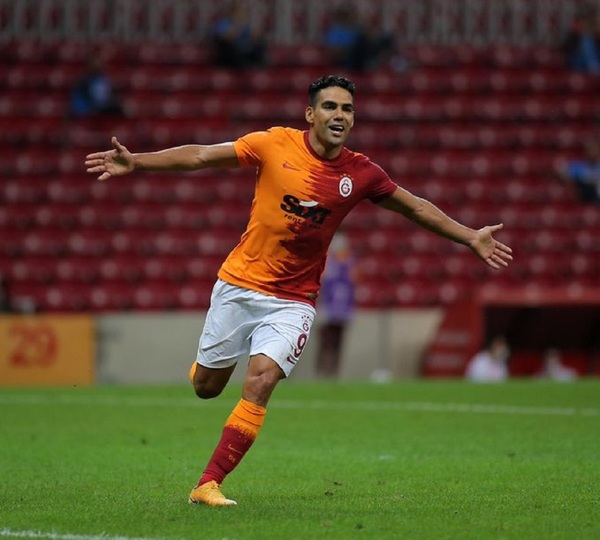 Galatasaray revela salario bruto de Falcao: USD 9,5 millones