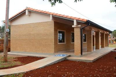 Escuelas inauguran obras luego de 20 años de abandono - La Clave