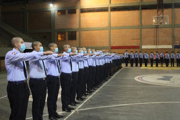Juraron nuevos bomberos combatientes en Coronel Oviedo – Prensa 5