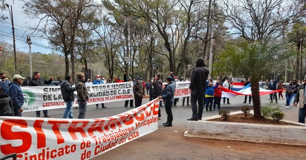 La Nación / CDE: acusan a Prieto por sistemáticos despidos en la comuna