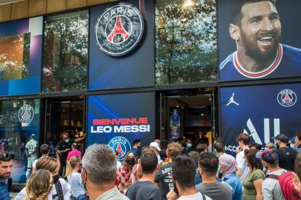 En pleno frenesí por Messi, el PSG cumple 51 años