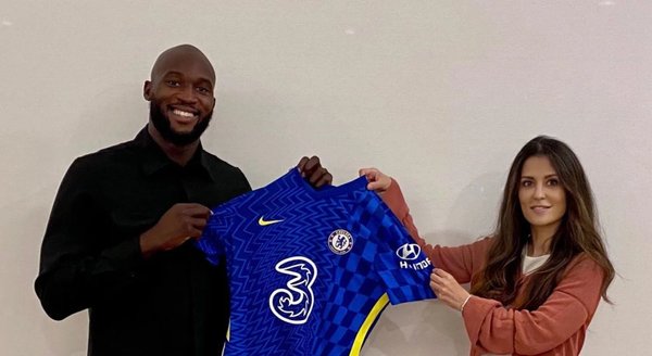Oficial: El Chelsea ficha a Romelu Lukaku