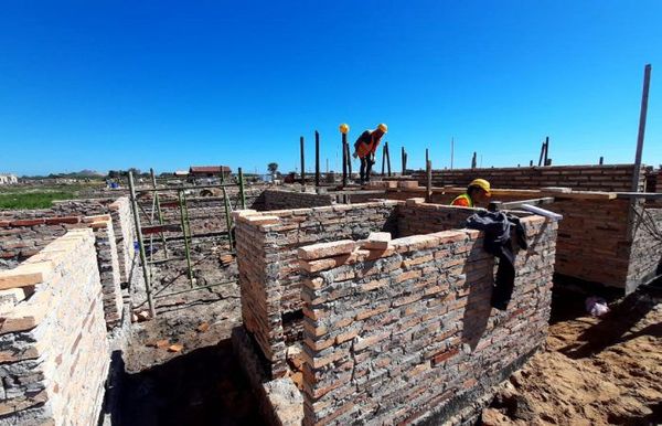 Alto Paraná: sector de la construcción sin insumos por paro de camioneros - ABC en el Este - ABC Color