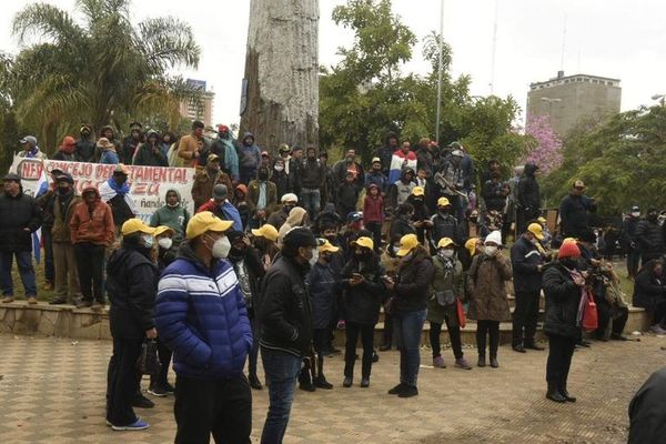 Reajuste salarial: Gremios docentes satisfechos con decisión del Senado - Nacionales - ABC Color
