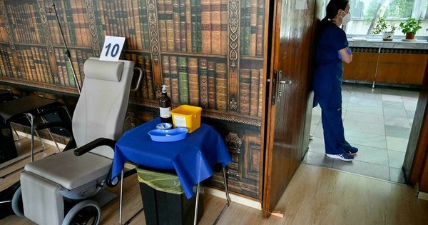 La Nación / El país menos inmunizado de Europa debido a la lacra de la desinformación