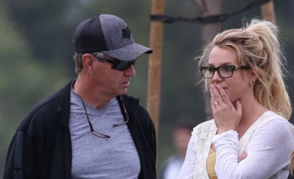 Diario HOY | El padre de Britney Spears renuncia a ser su tutor legal después de 13 años