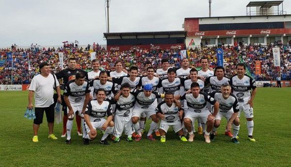 Olimpia triunfa en los penales y se lleva el Miniclásico