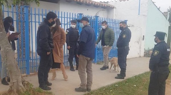 Crónica / PERRO ¿ABUSADO? Denunciaron a un karai por ¡zoofilia!