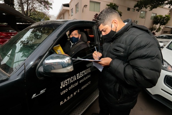 Finalizó envío de máquinas de votación para las capacitaciones en el interior | .::Agencia IP::.