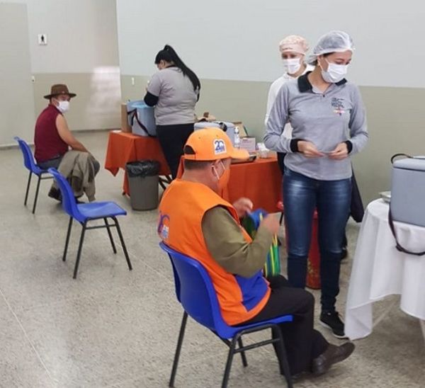 Vacunación 2ª dosis sin tener en cuenta terminación de Cédula de Identidad