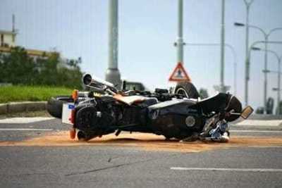 Choque entre bus y motocicleta deja una fallecida en Presidente Franco