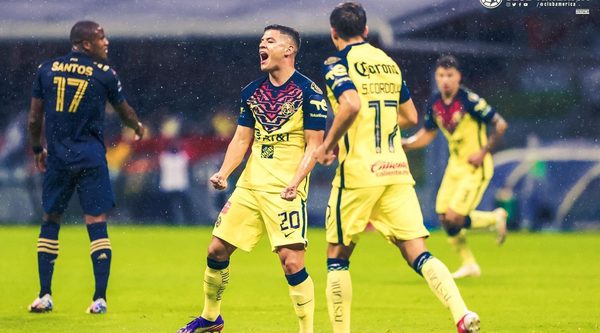 Richard Sánchez; golazo y figura del partido en la Concachampions