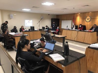 Tribunal ordena comparecencia compulsiva en juicio de tres testigos en caso Naydelin - ABC en el Este - ABC Color