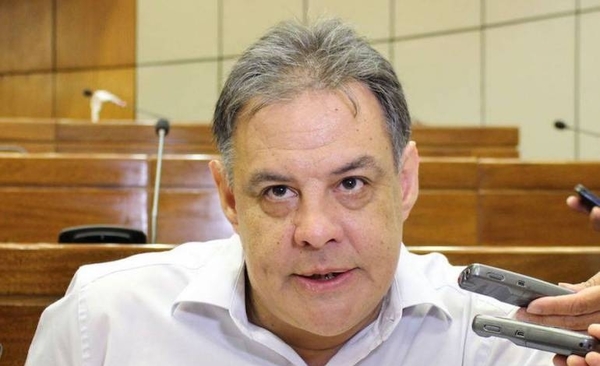 Diario HOY | Sentencia a exsenador es para aplaudir, según Hugo Richer
