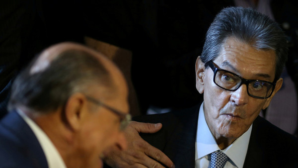 Detienen a un aliado de Bolsonaro por su presunta participación en una "milicia digital" que atacaba instituciones en Brasil - ADN Digital