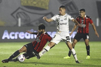 El mensaje y pedido de disculpas de Barboza por el gol en contra ante Santos