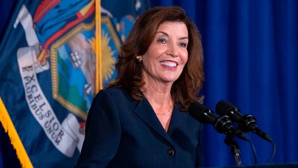 Kathy Hochul, la reemplazante de Andrew Cuomo, buscará la reelección en 2022