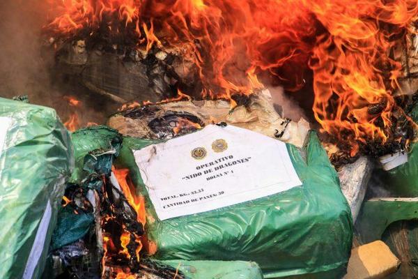Senad incineró más de una tonelada de drogas incautadas en dos operativos – Prensa 5