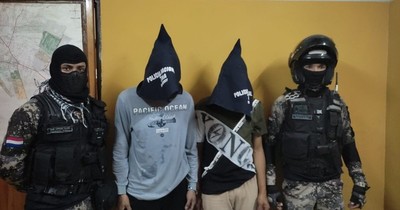 La Nación / Persecución a tiros en Ñemby, con toma de rehén, terminó con dos detenidos