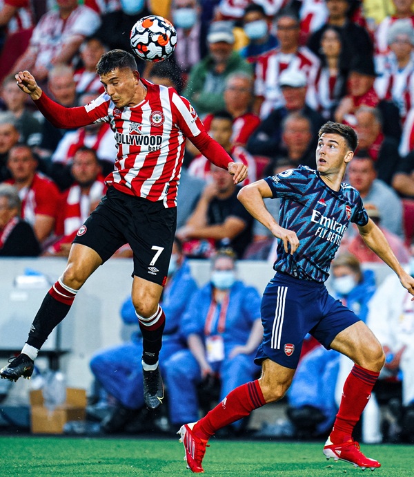 El Brentford muestra las debilidades del Arsenal