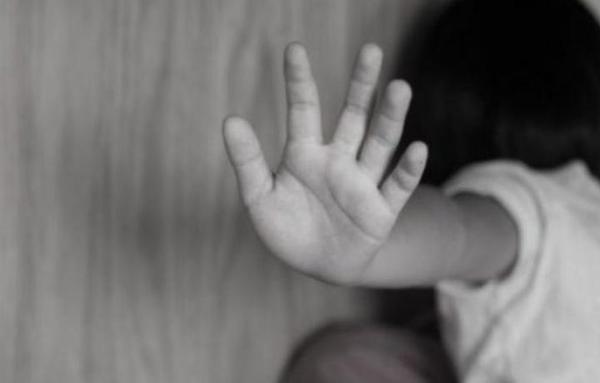 Condenan a 4 años y 8 meses de prisión a pastor por abuso en niños