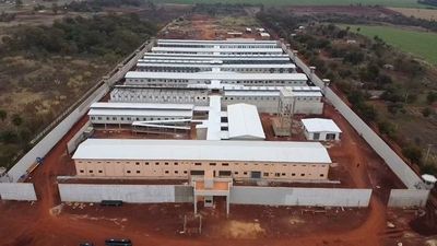 Construcción de cárcel de Minga Guazú está al 92% - ABC en el Este - ABC Color