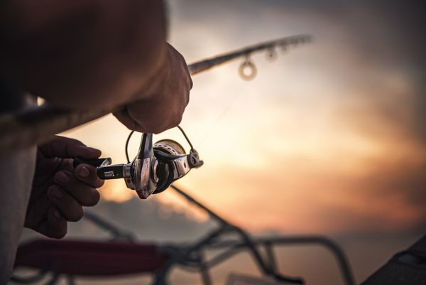 ¿Adiviná qué es? Pescador perdido durante 17 días pudo sobrevivir gracias a este objeto que guardó por años