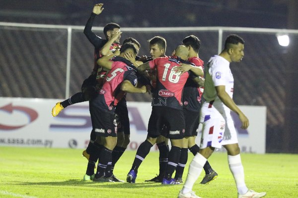 River se hace fuerte en casa y consigue un triunfazo frente a Nacional