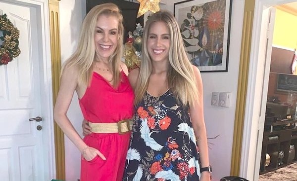 Crónica / Pao Hermann sueña que su hija sea Miss Universo!