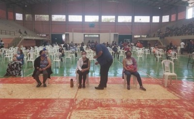 En siete días unos 44 mil paranaenses recibieron segunda dosis