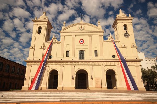 La OSCA ofrecerá concierto de órgano y orquesta en la Catedral de Asunción