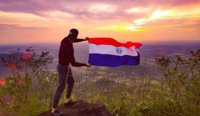 14 de agosto: Día de la Bandera paraguaya