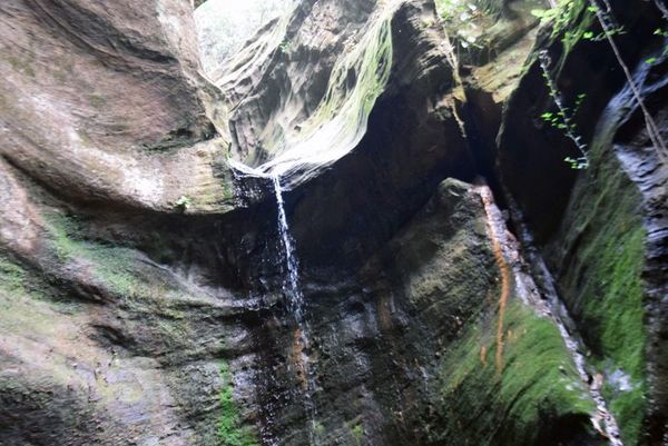 El cenote de Tava’i espera a  los más intrépidos visitantes - Nacionales - ABC Color