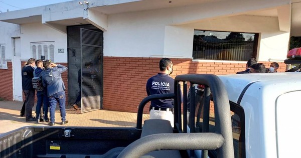 La Nación / Ofrecían terreno en Facebook, pero su dueño está fallecido: desbaratan red de estafa