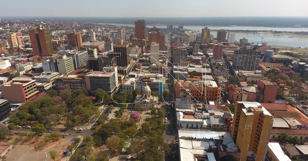 La Nación / El Centro Histórico de Asunción se llena de arte a la espera de su aniversario #Asu484