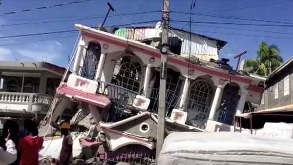 Declaran estado de emergencia en Haití: Aumenta a 227 el número de muertos tras el terremoto de magnitud 7,2