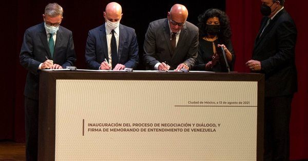 La Nación / Diálogo de gobierno venezolano y oposición: EEUU dispuesto a revisar sanciones